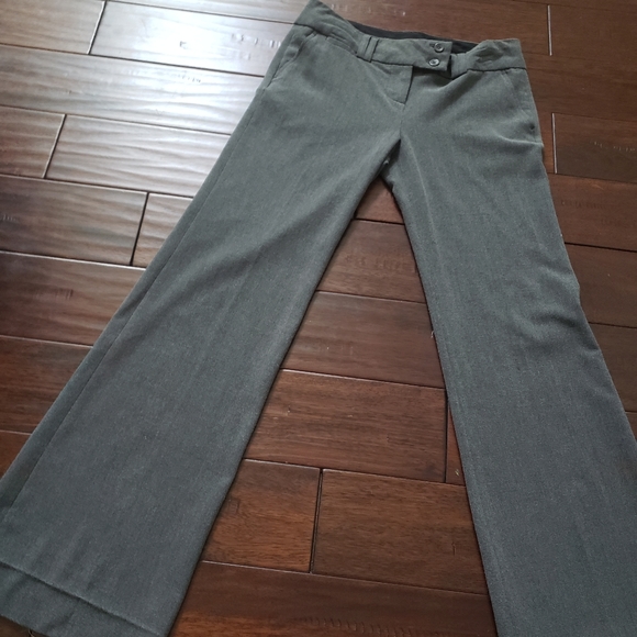 Juniors 7/8 Charcoal Gray Dress Pants - Picture 4 of 5
